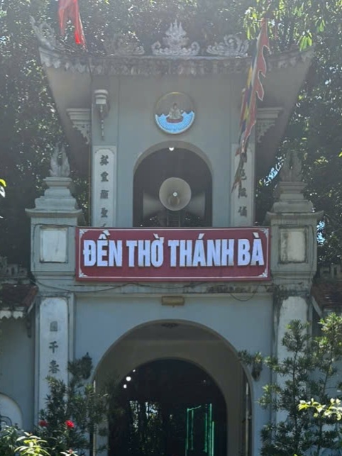 Họ Mai Thị Xã Nghi Sơn dâng hương đền thánh mẫu Mai Thị Triều